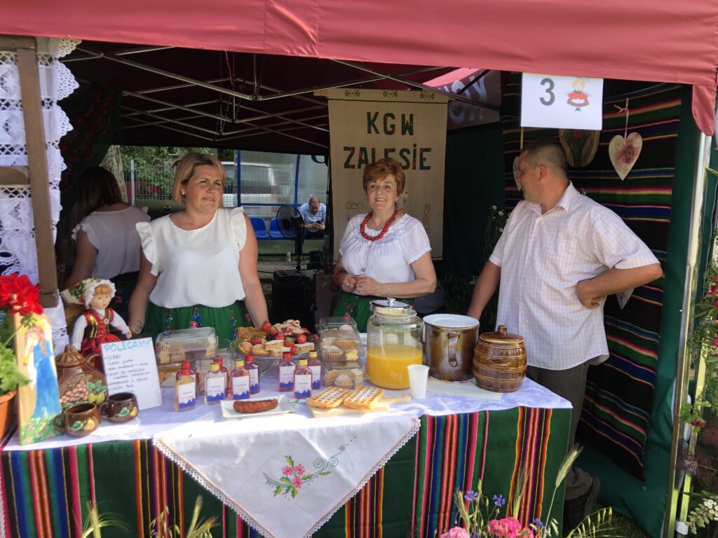 Prezentacja stoiska KGW Zalesie