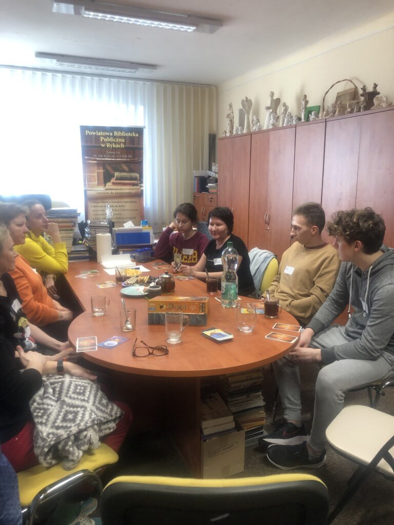 kreatywne spotkania w bibliotece