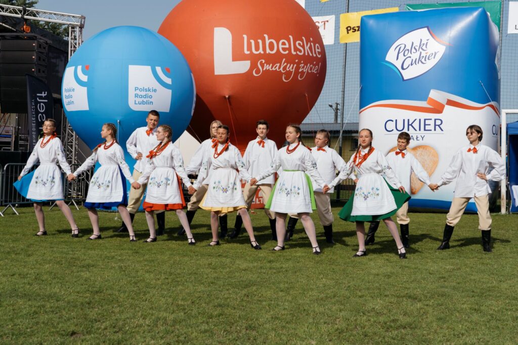 Letni-Festiwal-Folkloru.-Potancowka