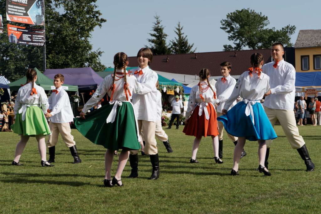 Letni-Festiwal-Folkloru.-Potancówka