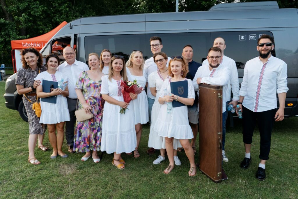 Letni-Festiwal-Folkloru.-Publicznosc