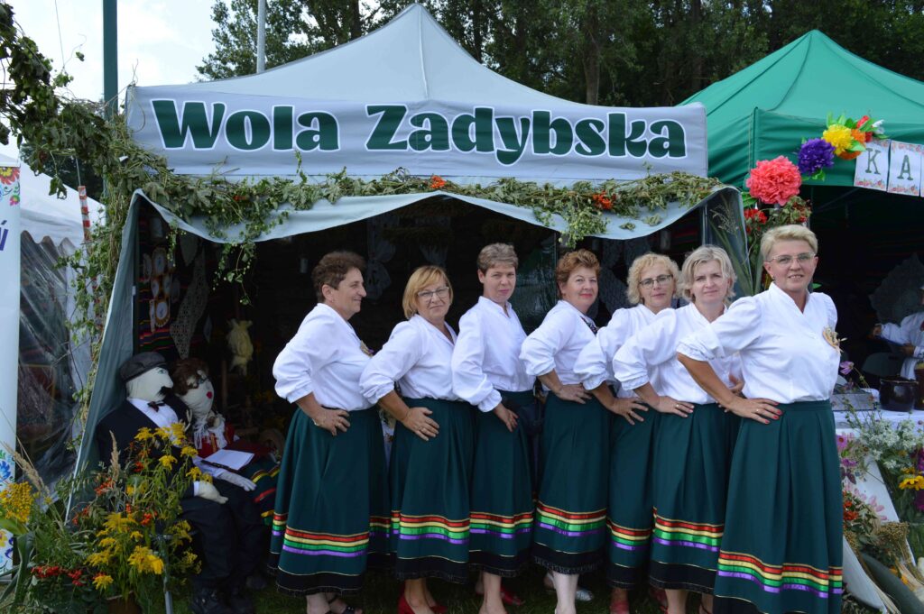 dożynki powiatowo- gminne,  KGW prezentacja