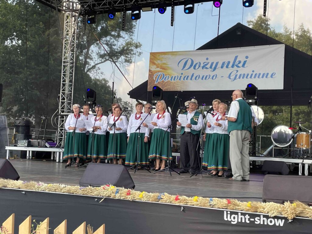 dożynki powiatowo- gminne,  scena
