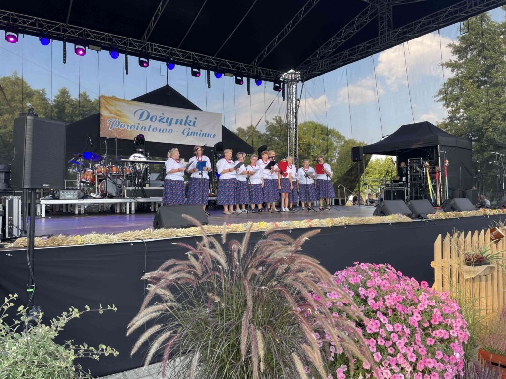 dożynki powiatowo- gminne,  scena