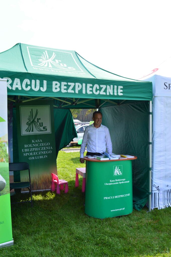 dożynki powiatowo- gminne,  stoiska