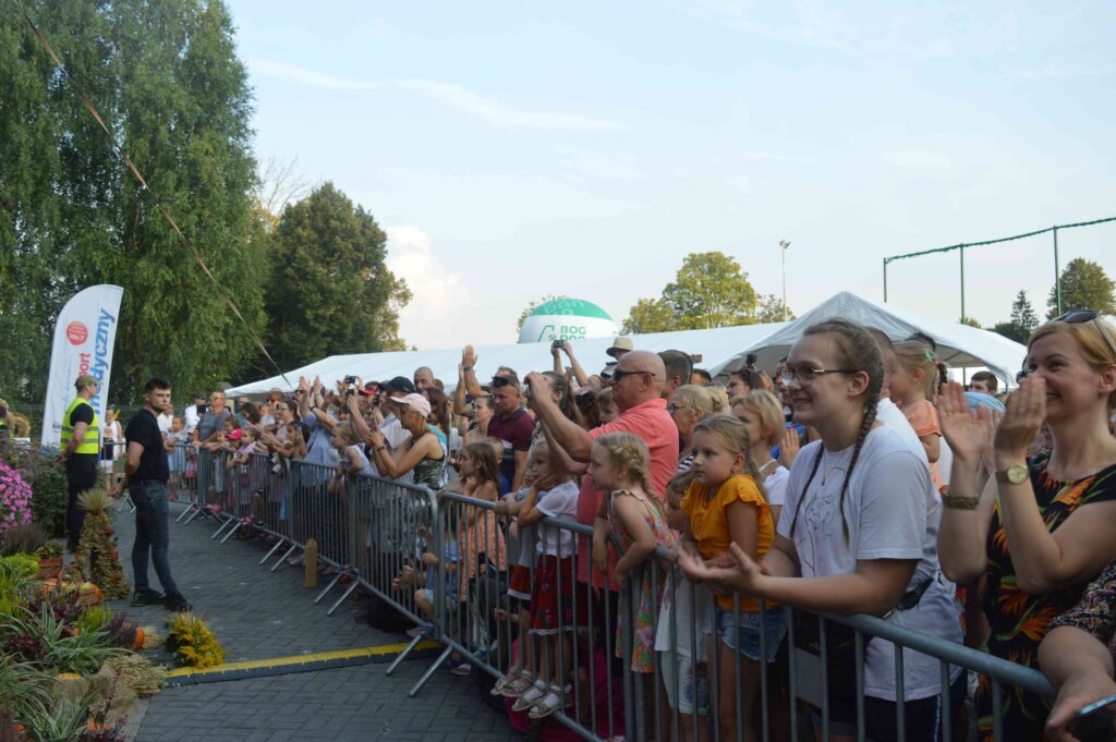 dożynki powiatowo- gminne, widownia