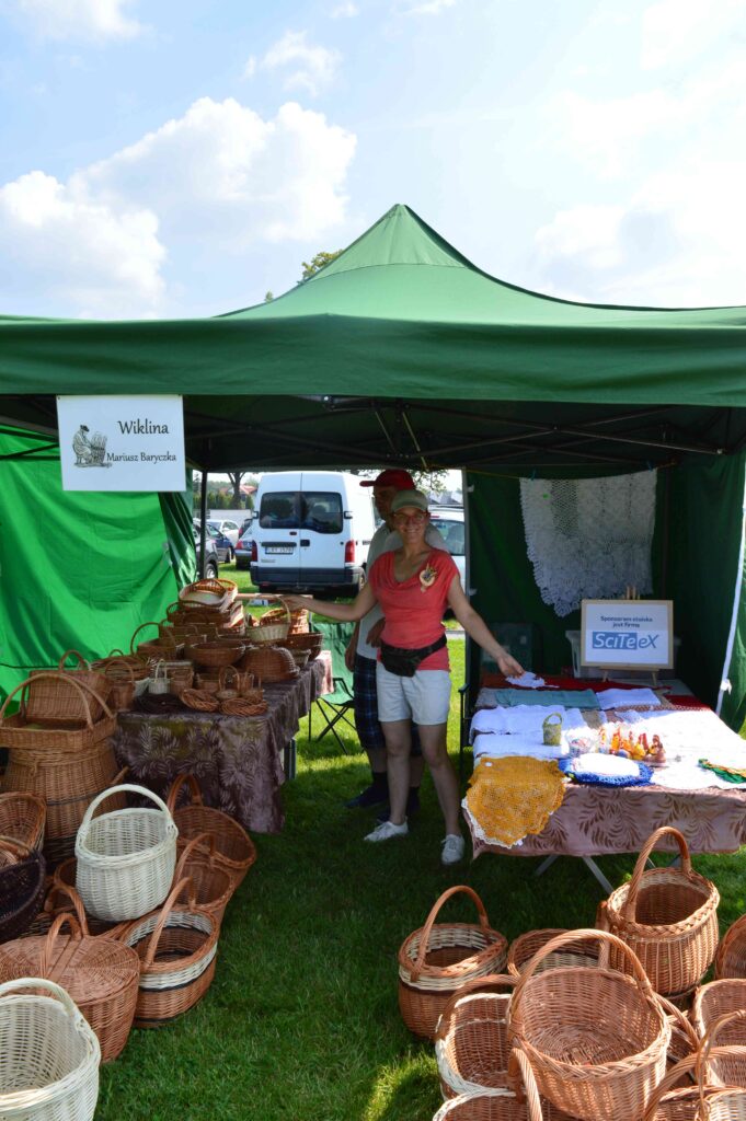 dożynki powiatowo- gminne,  stoiska